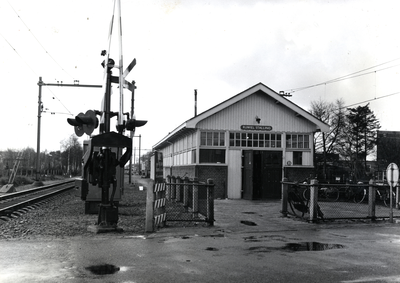 169271 Gezicht op de rijwielstalling bij het N.S.-station Den Dolder te Den Dolder.